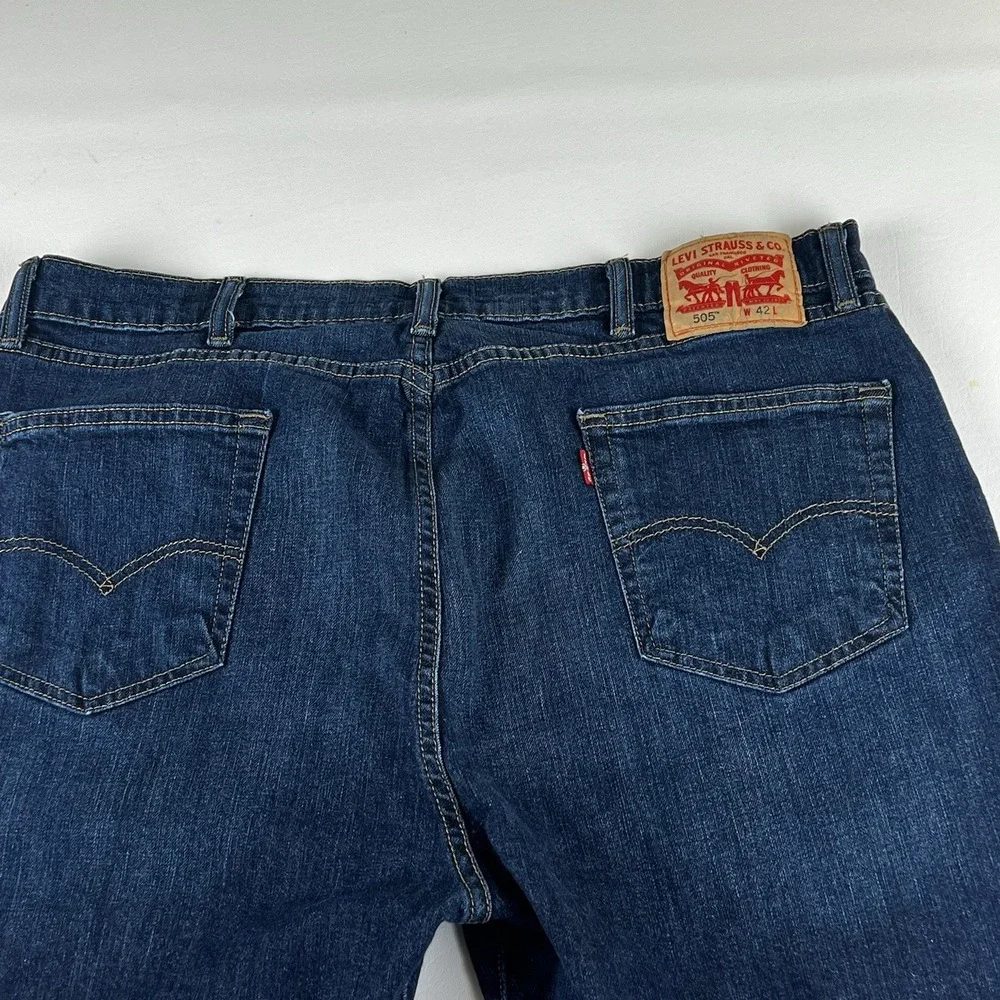 Levis 505 Mens Regular Fit Denim Shorts Medium Wash Blue W42 10
